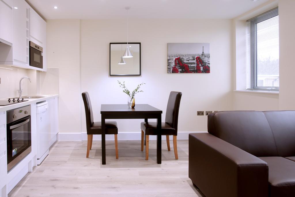 Valet Apartments Wembley Exterior photo