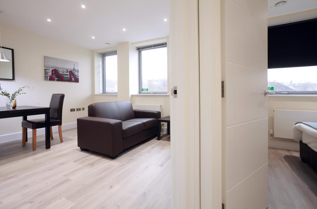 Valet Apartments Wembley Exterior photo