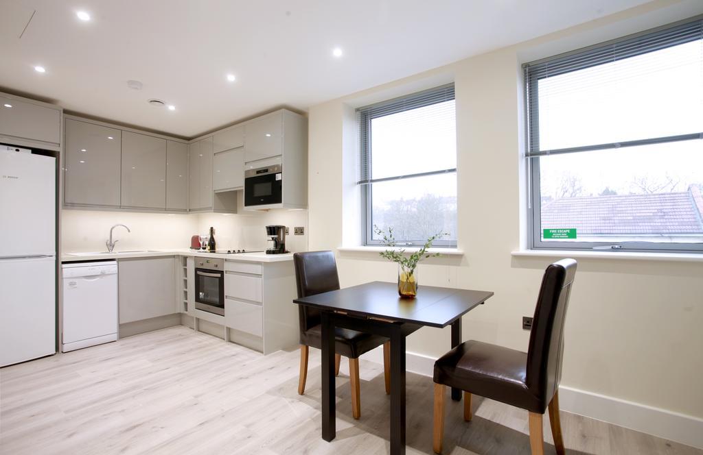 Valet Apartments Wembley Exterior photo