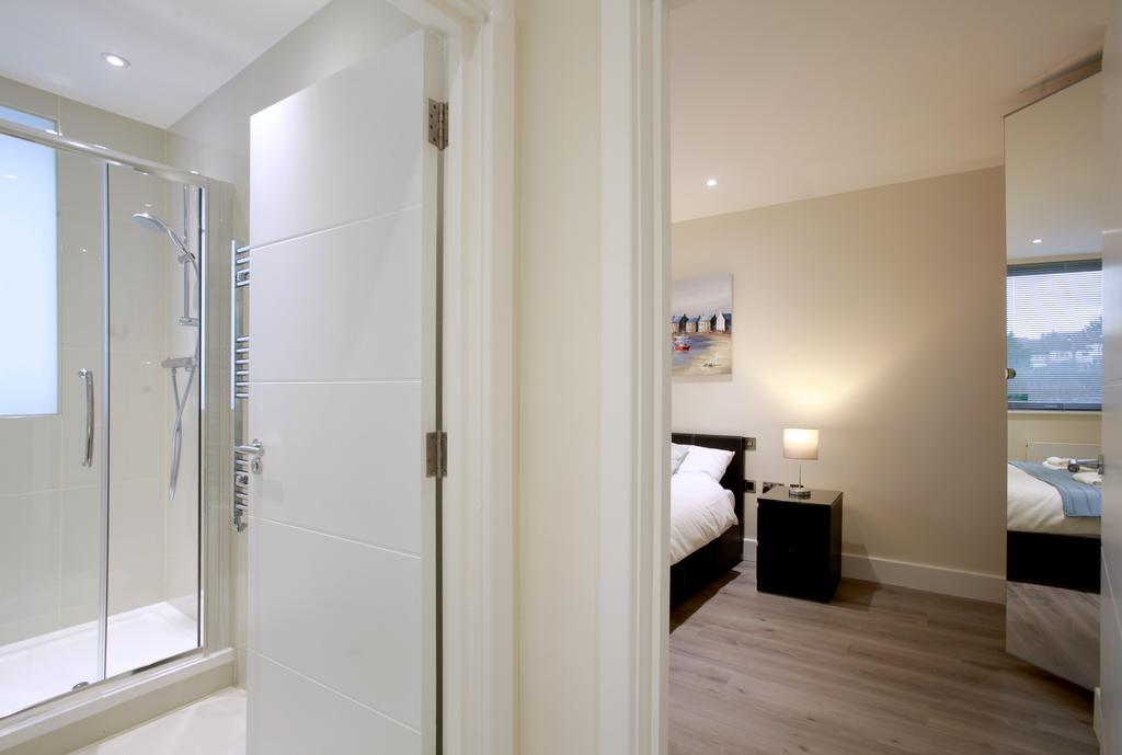 Valet Apartments Wembley Exterior photo