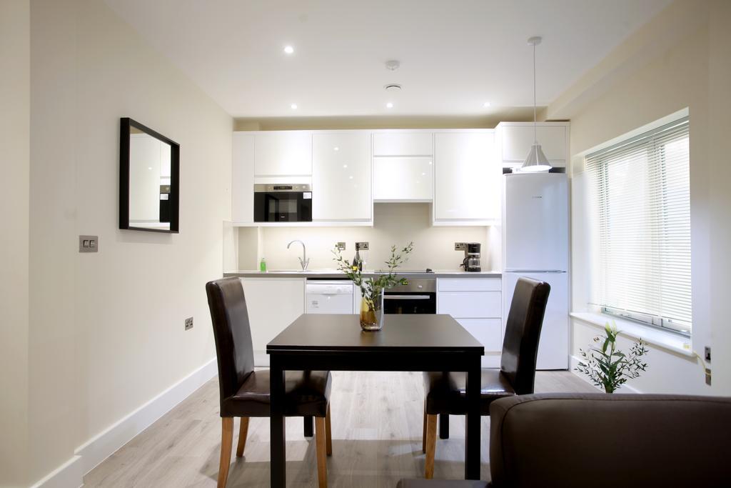 Valet Apartments Wembley Exterior photo