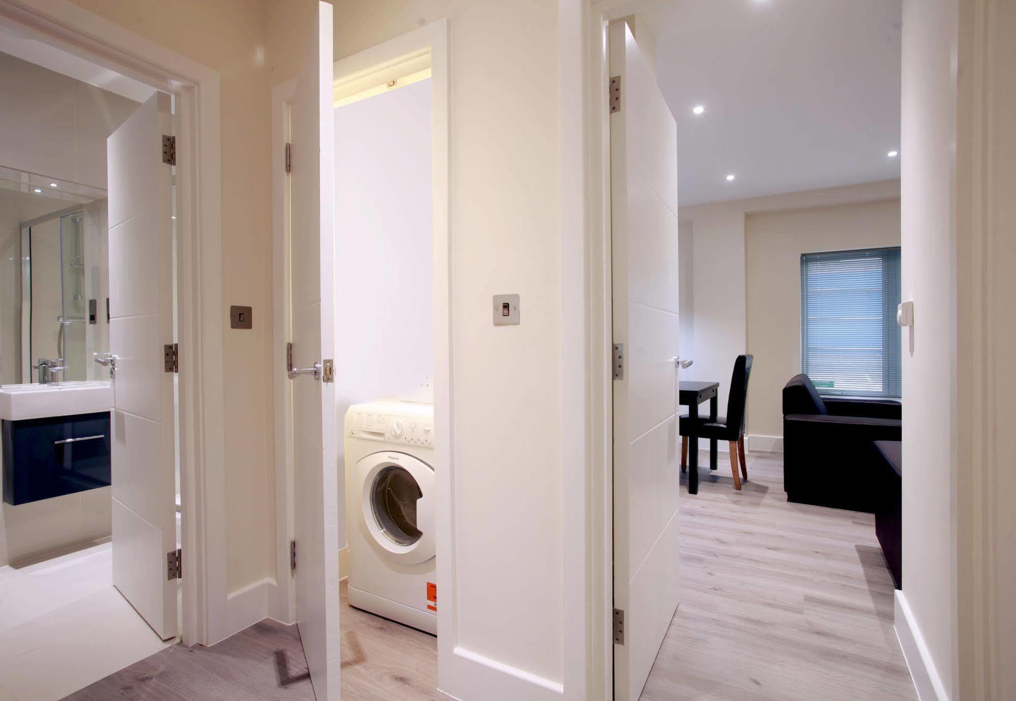 Valet Apartments Wembley Exterior photo
